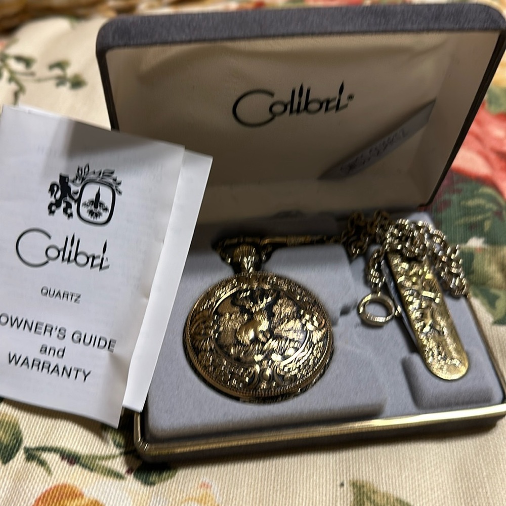 Colibri pocket watch